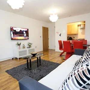 Bridge House Apartment