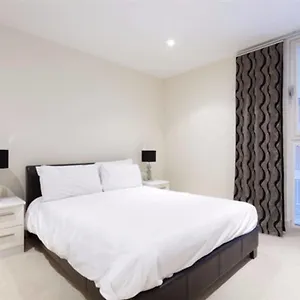Serviced Apartment